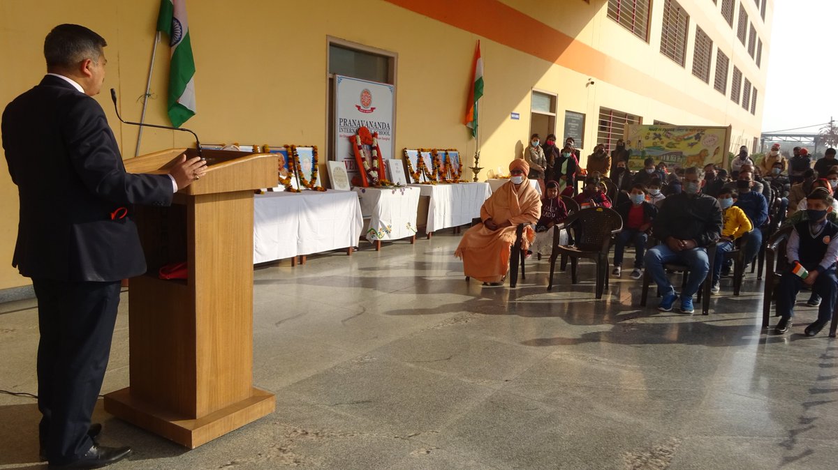 Pranavananda International School, Gurugram celebrated 72nd Republic Day of India in a befitting manner in presence of Swamiji, Principal, Teachers, Students, Parents and Staff. It was a nice programme took place today.
#RepublicDay #RepublicDay2021 #RepublicDayIndia 
JAI HIND.