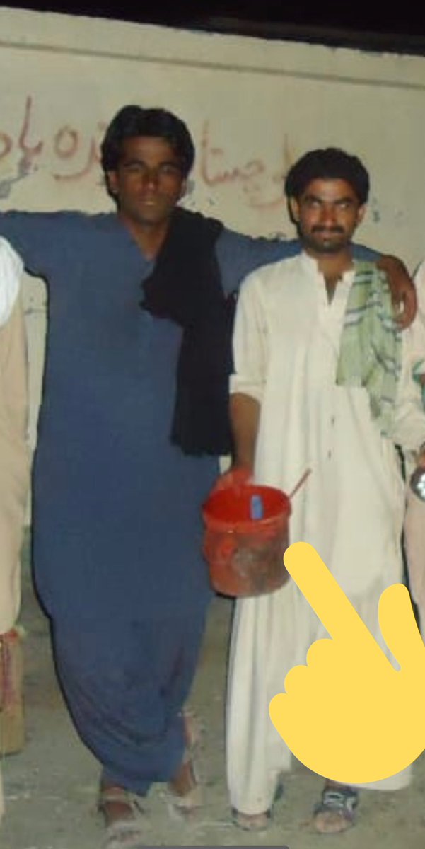 These are some of the other “peaceful” wall chalkings from same night by Lateef Johar & his team of BSO-Azad “peace activists” simultaneously working as armed terrorists for the BLF.“Country or CoffinIndependence or Death”“War isLife of Baloch”signed BSO-Azad/4