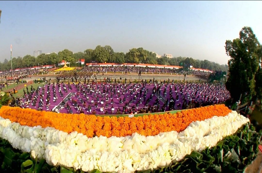 simrxnsingh's tweet image. &quot;Saare jahan se accha..
Hindustan! Humaara. Humaara.&quot;

#HappyRepublicDay2021 🇮🇳🙏❤