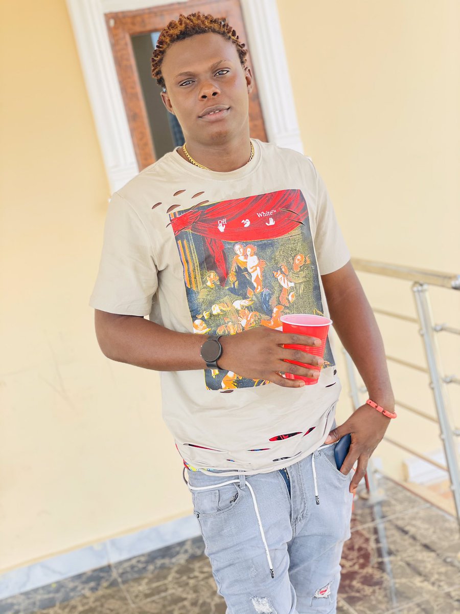 BestEhiamhen's tweet photo. I missed twitter who missed me
@SavageResponses https://t.co/wVOb8VzhFE