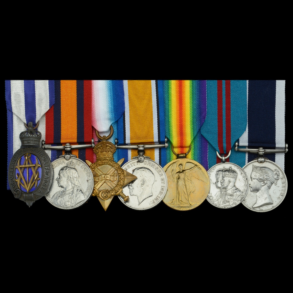 NoonansAuctions's tweet photo. #AlbertMedal for Sea group of 7
Chief Stoker A. Stickley, #RoyalNavy
#gallantry at the outbreak of a fire on #TorpedoBoatDestroyerSuccess on 11.06.1904
Saved lives of 4 stokers + severely burnt
Served in #HMSPowerful during #BoerWar
#medal #auction 17 Feb
https://t.co/6L60LPwWUr https://t.co/TTxb1wlH7C