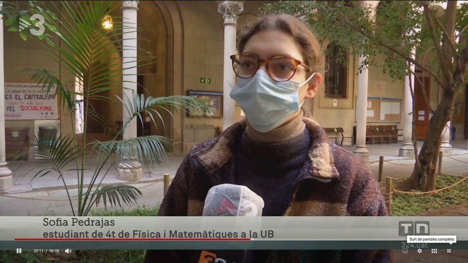 CRAI Biblioteca de Matemàtiques i Informàtica UB (@bibmatub) on Twitter photo Ahir el #TN de <a href="/tv3cat/">TV3 és ara @Som3Cat</a> preguntava a docents i alumnes si la docència en línia forçada per la pandèmia ha afectat a la qualitat de l'ensenyament. Alguns dels entrevistes són alumnes de la <a href="/MatesInfoUB/">Facultat de Matemàtiques i Informàtica UB</a> . Podeu veure el reportatge a partir del minut 28:44.
ccma.cat/tv3/alacarta/t… Ahir el #TN de <a href="/tv3cat/">TV3 és ara @Som3Cat</a> preguntava a docents i alumnes si la docència en línia forçada per la pandèmia ha afectat a la qualitat de l'ensenyament. Alguns dels entrevistes són alumnes de la <a href="/MatesInfoUB/">Facultat de Matemàtiques i Informàtica UB</a> . Podeu veure el reportatge a partir del minut 28:44.
ccma.cat/tv3/alacarta/t…