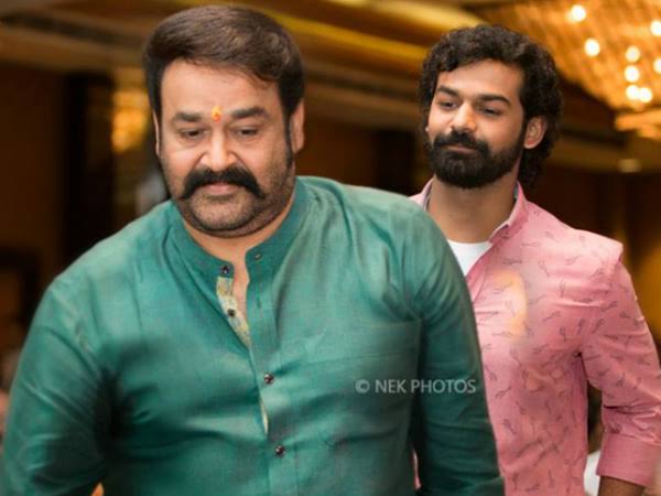 MohanlalMFC's tweet photo. സിനിമാ ലോകത്തേക്ക് നായകനായുള്ള പ്രണവിന്റെ ചുവടുവെപ്പിന് ഇന്നേക്ക് മൂന്ന് വർഷം...

#3YearsOfAadhi https://t.co/CS3kiMkQ7g