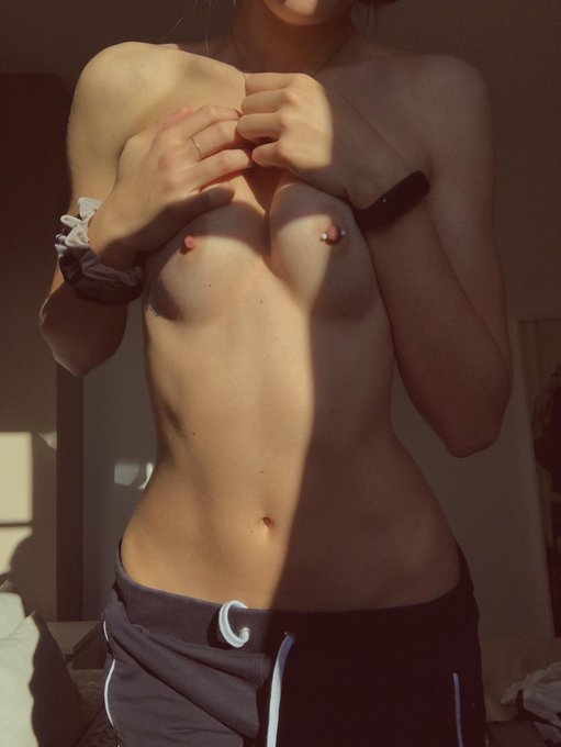 Visto che vi piacciono le foto che ritrovo nel mio cellulare, eccone qui un'altra per voi! 😍 Buona giornata<a href="/tag/video"class="tags"><span>#video</span></a><a href="/tag/sex"class="tags"><span>#sex</span></a><a href="/tag/bitch"class="tags"><span>#bitch</span></a><a href="/tag/pornhub"class="tags"><span>#pornhub</span></a><a href="/tag/italiano"class="tags"><span>#italiano</span></a><a href="/tag/exhib"class="tags"><span>#exhib</span></a><a href="/tag/onlyfansgirl"class="tags"><span>#onlyfansgirl</span></a>