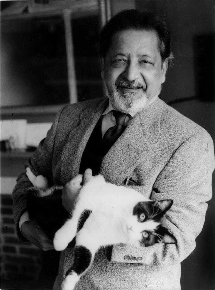 27/ V.S. Naipaul and his cat Augustus
