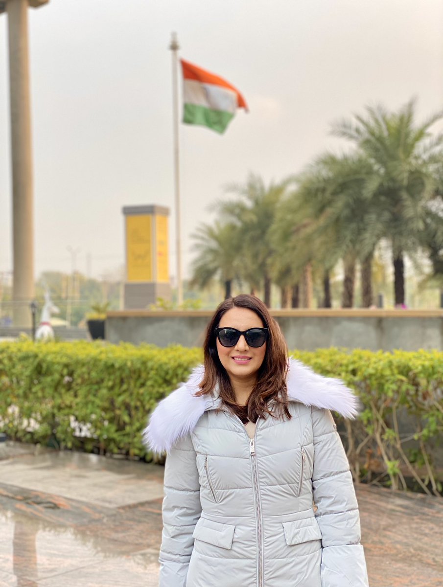 GadgetsUnfold's tweet photo. #HappyRepublicDay2021 #gadgetsunfold family !! 🇮🇳🇮🇳🇮🇳 https://t.co/1cjnLvwfb1