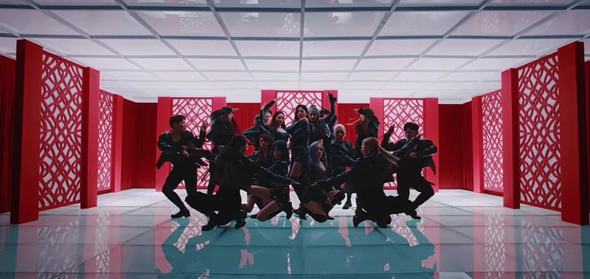 NyxKail's tweet photo. Fue hermosoooo!!!😭😭😍😭😍😭💜💜 Y mi Dami como siempre hermosa~ al igual que las demás chicas. 

#Dreamcatcher 
STREAM ODD EYE INSOMNIA!! ✨

#드림캐쳐 #Dreamcatcher 
#Dystopia #Road_to_Utopia
#오드아이 #Odd_Eye @hf_dreamcatcher https://t.co/hkpu3yi0Xt https://t.co/wDbXWiWIK3