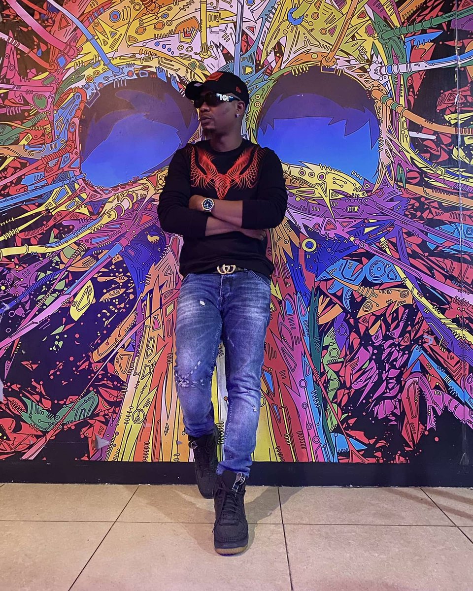 ToheebShittu6's tweet photo. @IamReminisce AGA 40-40! HAPPYBIRTHDAY LEGENDARY! #OJADADDY https://t.co/PPpirkldkk