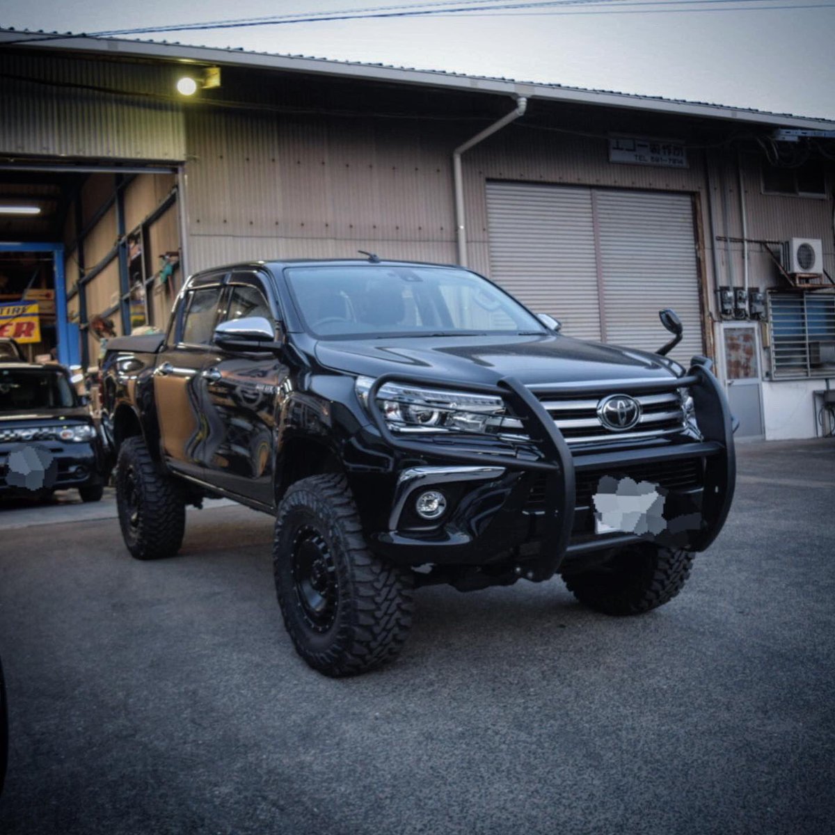 Land Works 新型ハイラックス Gun125 リフトアップカスタムのご依頼を頂きました Garage Miniz 2インチボディリフト コイルオーバースペーサー Geolandar 35x12 5r17 四駆 Suvのカスタム 整備は自社認証工場完備の Land Works まで Gun125 Land Works 新型ハイラックス Gun125 リフトアップカスタムのご依頼を頂きました Garage Miniz 2インチボディリフト コイルオーバースペーサー Geolandar 35x12 5r17 四駆 Suvのカスタム 整備は自社認証工場完備の Land Works まで Gun125