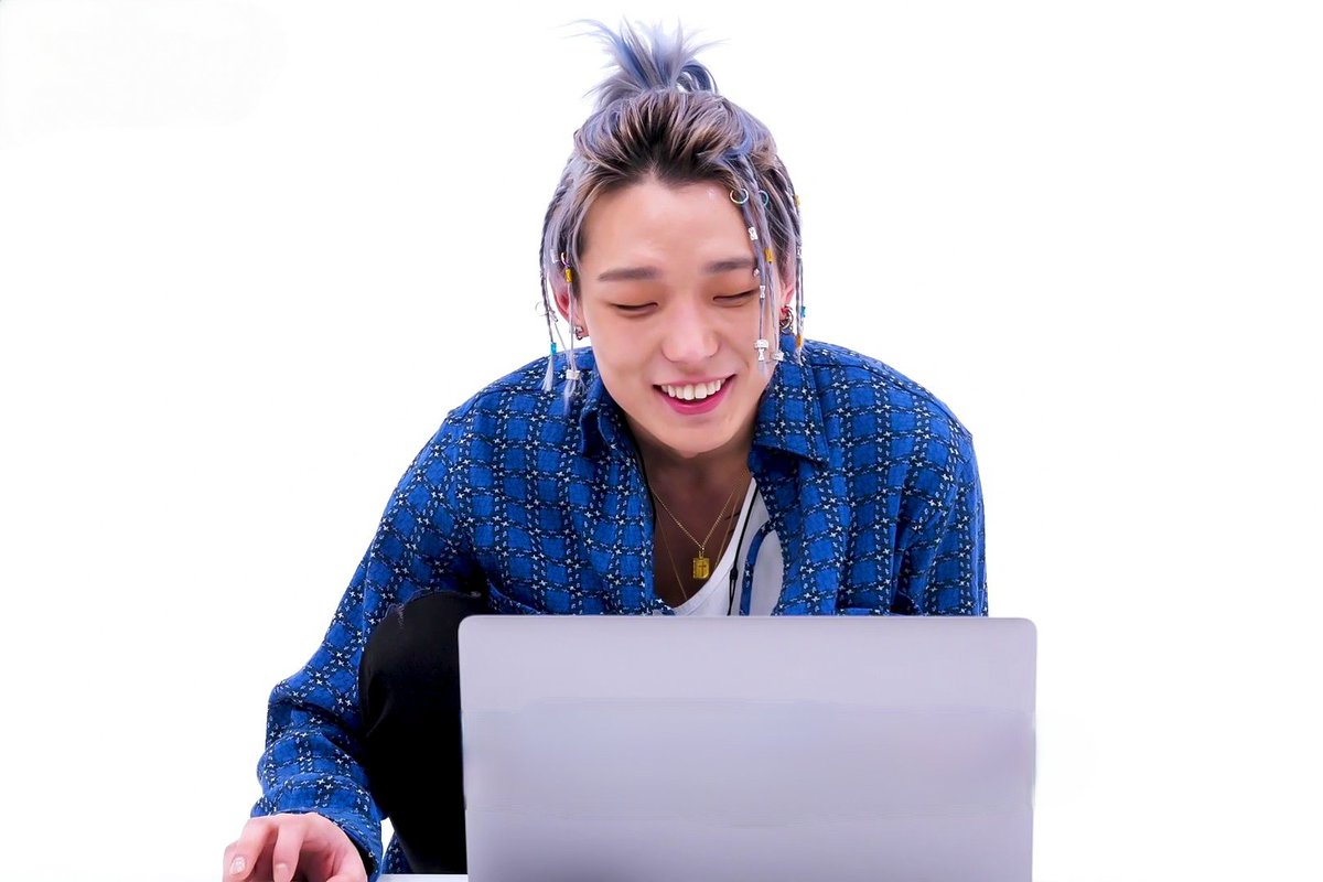 jiwonsphere's tweet photo. he has really got this very attractive smile that makes you just go 😍🥰💞☺️💖💓

#BOBBY #LUCKYMAN
#바비 #야우냐 https://t.co/Ye5b1hDJtY