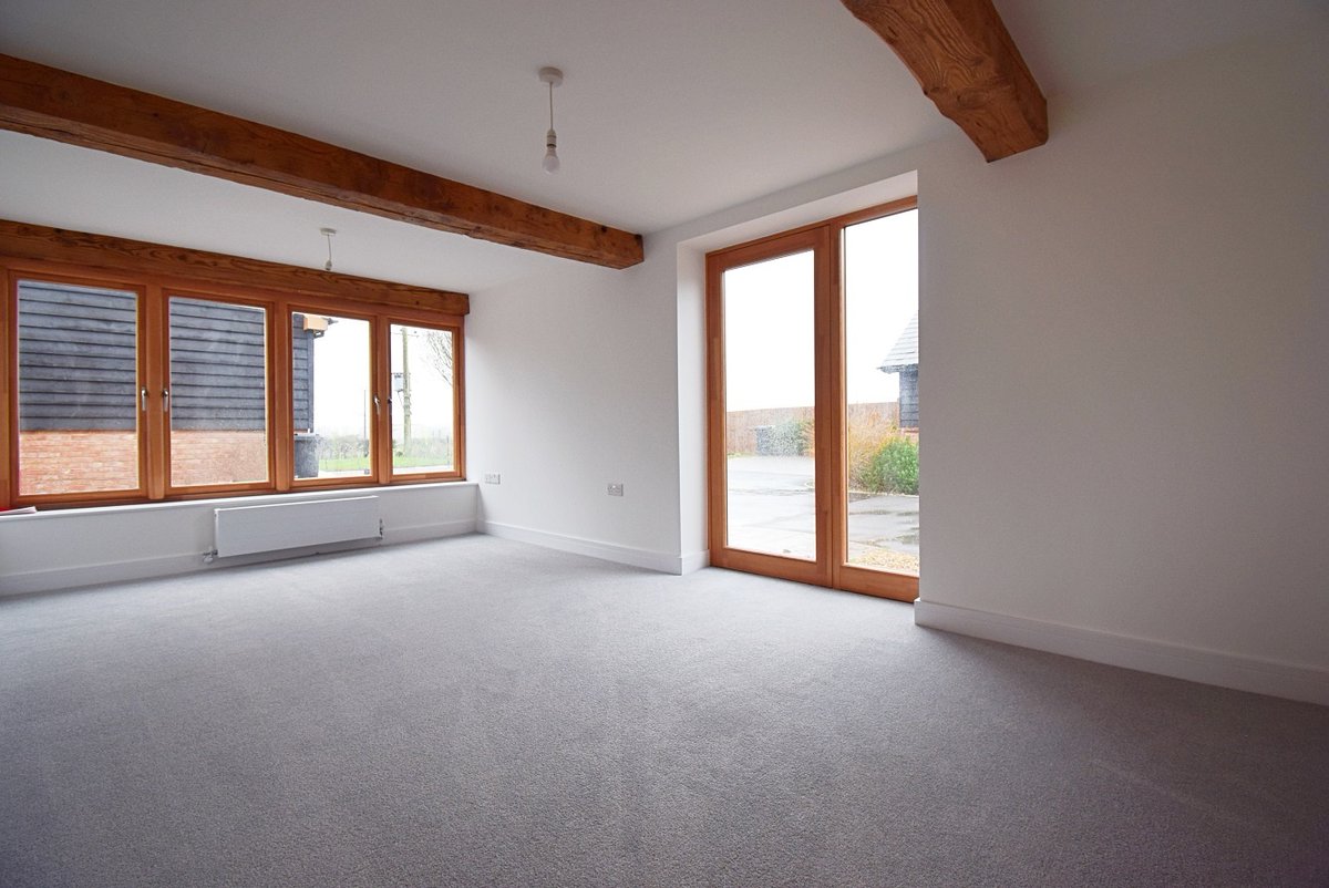 Leamington Court has now completed the final phase of the sympathetic conversion of a grade two listed barn into four unique homes located in a courtyard style setting in this semi-rural position overlooking adjacent open farmland. #BarnConversion #Sales #PropertyOfTheWeek