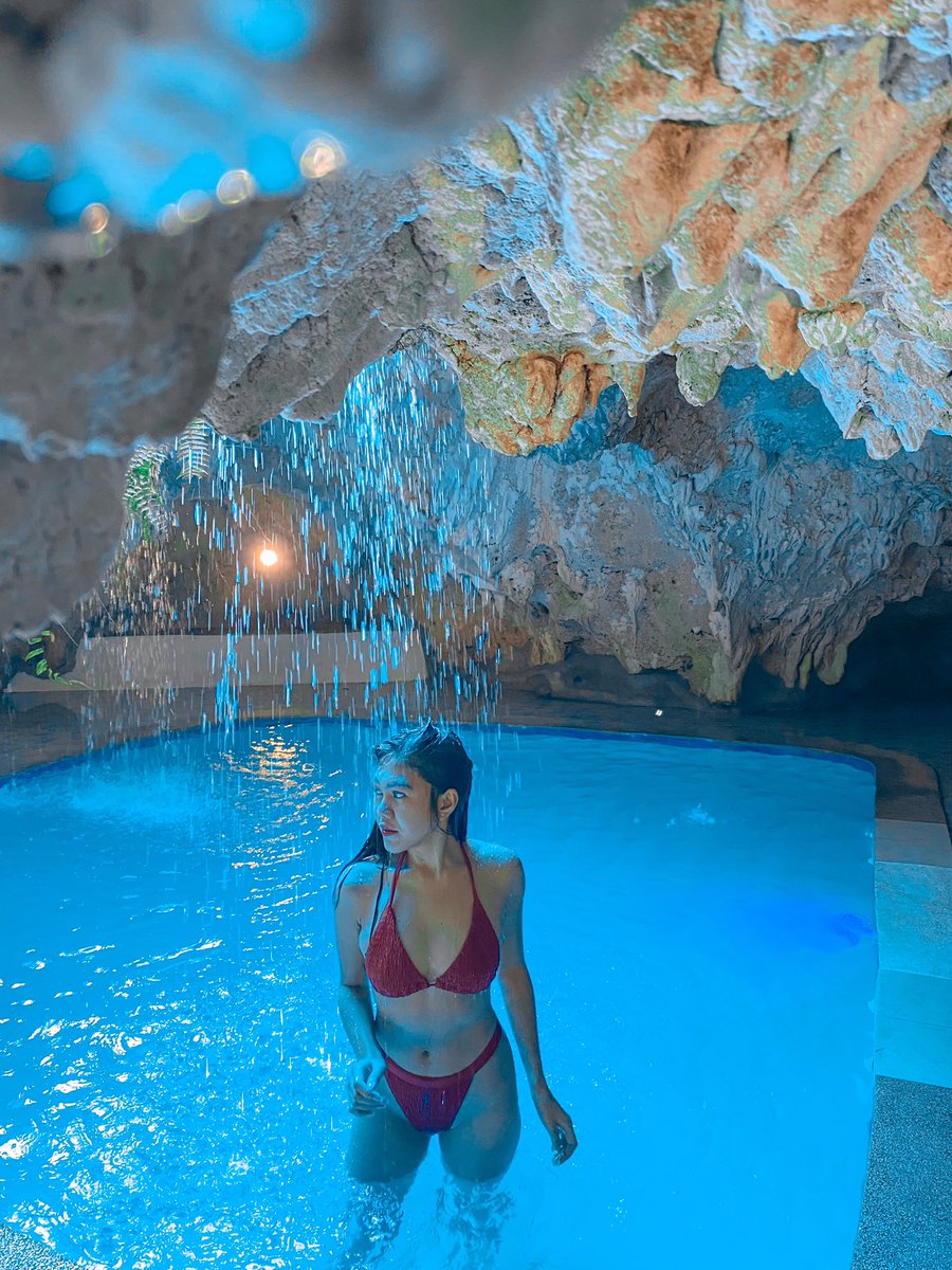 ohlalaitsGee's tweet photo. Soak away your troubles 💧 

VINAPOR CAVE POOL. 
AGUSAN DEL NORTE. https://t.co/qf569fIwED