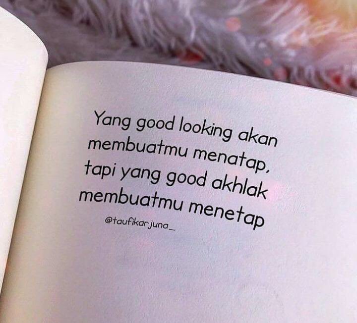 timelinetwiittr's tweet photo. Lebih baik good akhlak daripada goodlooking✨ https://t.co/RjCdvz3z5v
