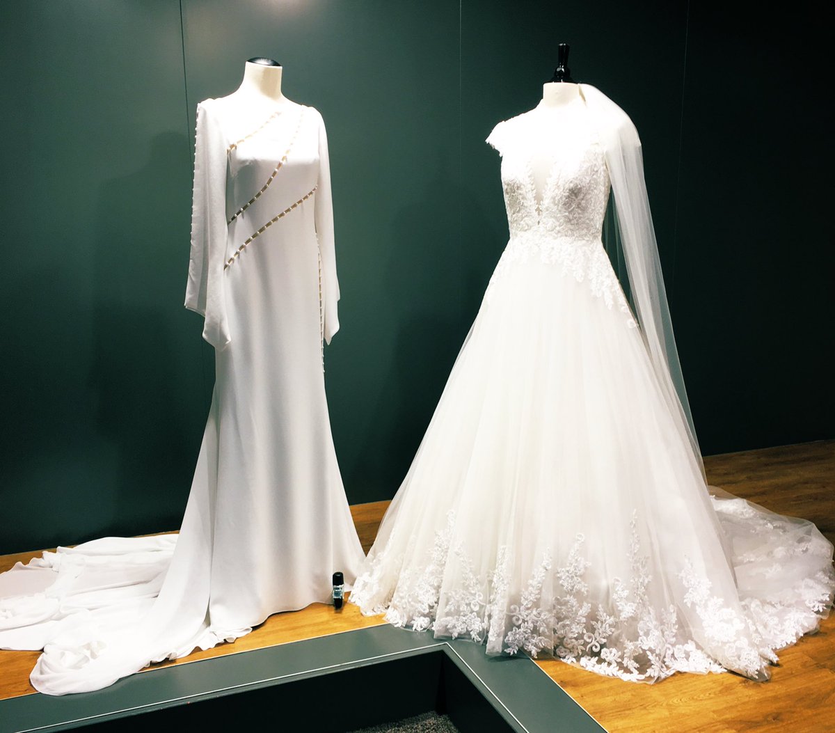 Nee, ik ga niet trouwen! Al is het wel een feestje om voor het magazine van <a href="/winkelhof_bab/">WinkelhofBergambacht</a> alles te horen over het vakmanschap van Atelier Speksnijder. Dat wordt een mooi artikel :-)