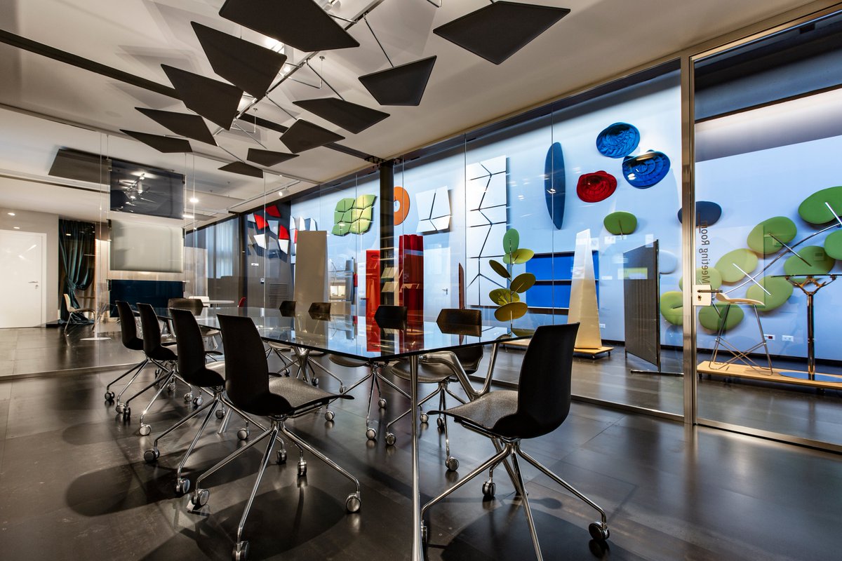USelecta's tweet image. Caimi Lab centro d’eccellenza per il #confort #acustico ed il #design #madeinitaly  nel quale le #paretimobili di Universal Selecta contribuiscono ad una ottima resa tecnica ed estetica
