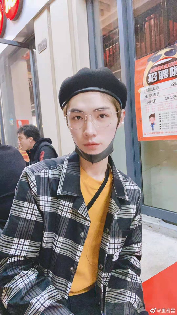 jiyangpics's tweet photo. 210126
Dong Yanlei Weibo Update 

#SongJiyang #宋继扬 https://t.co/dh1x1sZG3M