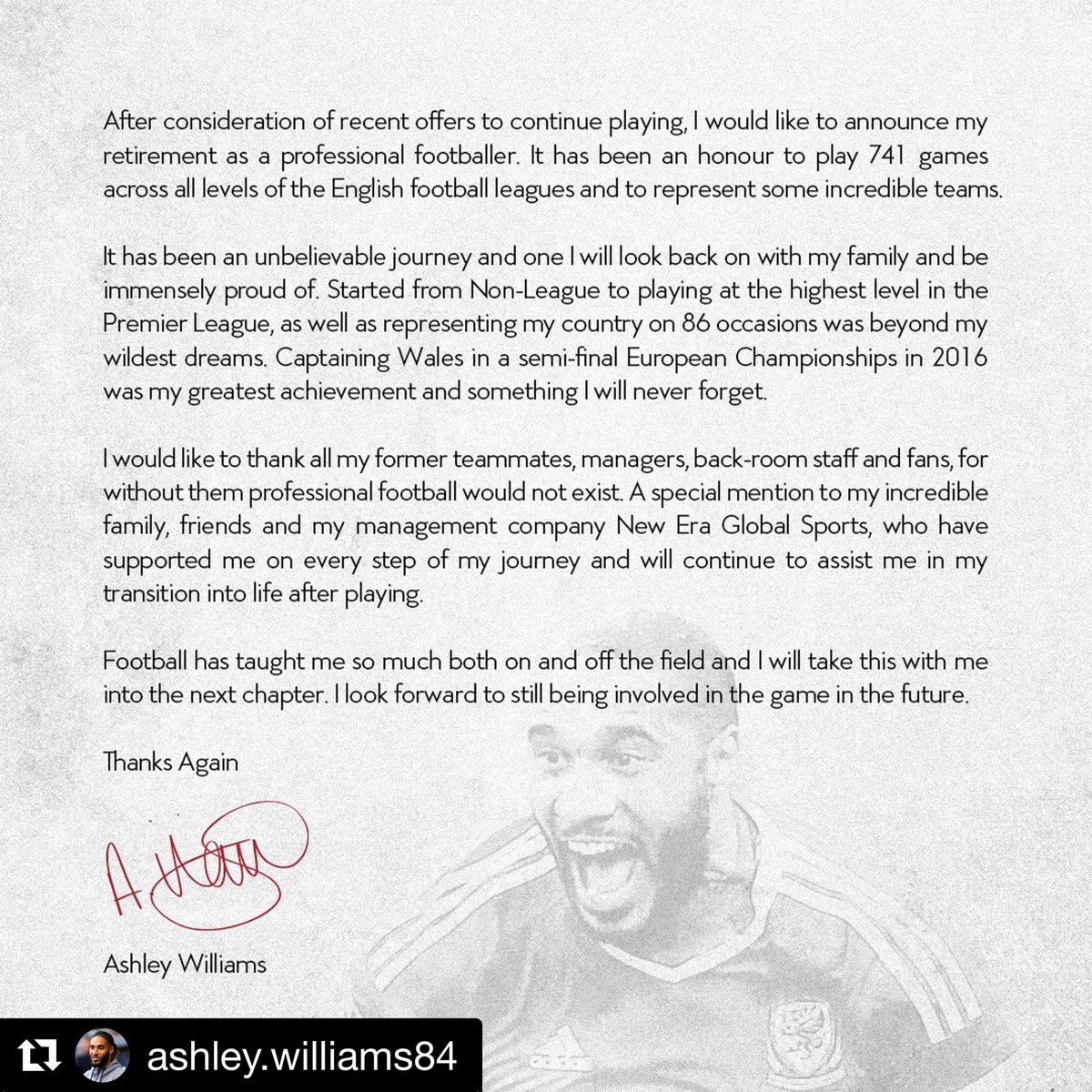 Cymru's tweet photo. 🏴󠁧󠁢󠁷󠁬󠁳󠁿 Diolch Capten 🏴󠁧󠁢󠁷󠁬󠁳󠁿

What was your favourite Ashley Williams moment in a #Cymru shirt? 

#TogetherStronger https://t.co/YFTfG3YDsi