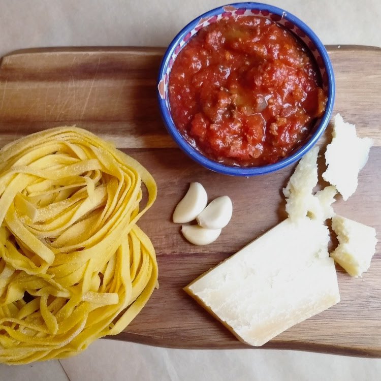 Don’t miss out! 20% off our homemade fresh tagliatelle and ravioli this week! #pasta #freshfood #homemadefood #se16 #canadawater #rotherhithe #deli