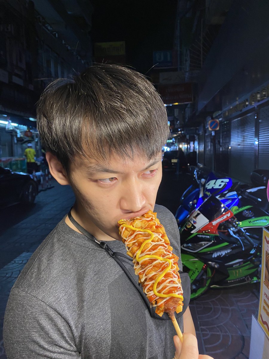 misterhotdog • cafe 🌭 tweet media