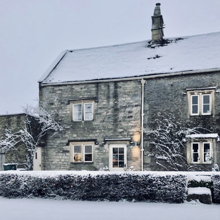 Our wish has been granted and we were treated to a sprinkle of Marshfield Magic across our fields over the weekend ☃️❄️ #SnowDay #StraightFromTheFarm