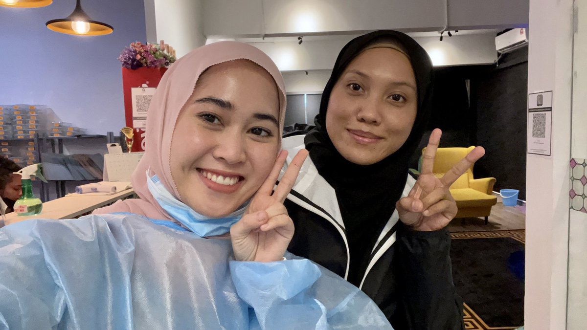 Dr Dira 🦷 (@dyradyre) on Twitter photo 2021-01-26 10:45:37 also harini @gadesgigibesi datang hehe thank you babe for coming ✨💕 also harini @gadesgigibesi datang hehe thank you babe for coming ✨💕