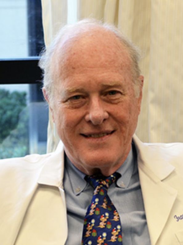 DutchMedical's tweet photo. We are very proud to announce that Prof Frank Greenway has joined the advisory board team of #DutchMedicalFood. He is a professor &amp; chief medical officer for the Outpatient Research Clinic at Pennington Biomedical Research Center in Baton Rouge.#CaringForAll #medicalnutrition https://t.co/O33kfI8Z3T