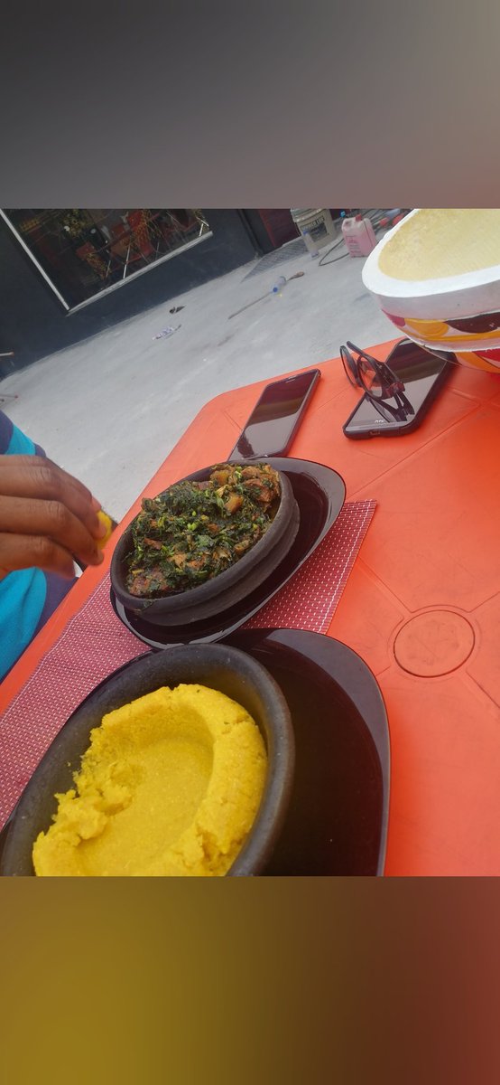 nativetray's tweet photo. It's time for some vegetable soup! 
_______
☎️ 0906 254 7754
.
📍Ojiji Place, 50 Transamadi road by Nkpogu Round about PHC.
.
📍 1A Onne Road GRA Phase 2 opposite Keystone Bank PHC.
_______
#nativetrayph #nativetray #ojiji #staysafe #stayhome #stayhealthy https://t.co/11XxlSIL5b