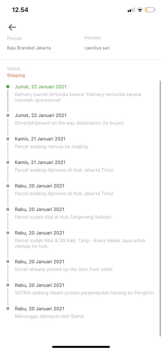 bubblegoobble's tweet photo. @anteraja_id kenapa ya udah berkali2 gini mulu. Paket selalu tertunda karena masalah operasional 😌 terakhir paket info diterima ybs padahal ga ada yg nerima pas dicek ternyata ada di garasi, ternyata dilempar sama kurirnya ke dlm rmh 🥲 https://t.co/5DVa7Lf65H