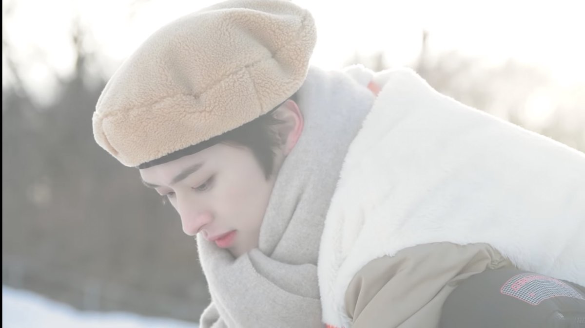 RiKnowBBIYA's tweet photo. 베레모 🤭🤭🤭🤭🤭 https://t.co/wpOKugJSwu