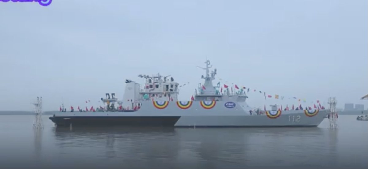 WarshipCam's tweet photo. Royal Malaysian Navy Keris-class littoral mission ship KD Sundang (112) arriving in Kota Kinabalu, Malaysia last Sunday after delivery voyage from Shanghai - to be commissioned in February - January 26, 2021 #sundang
* photo posted on RMN FB page https://t.co/PILKdA7ZSi