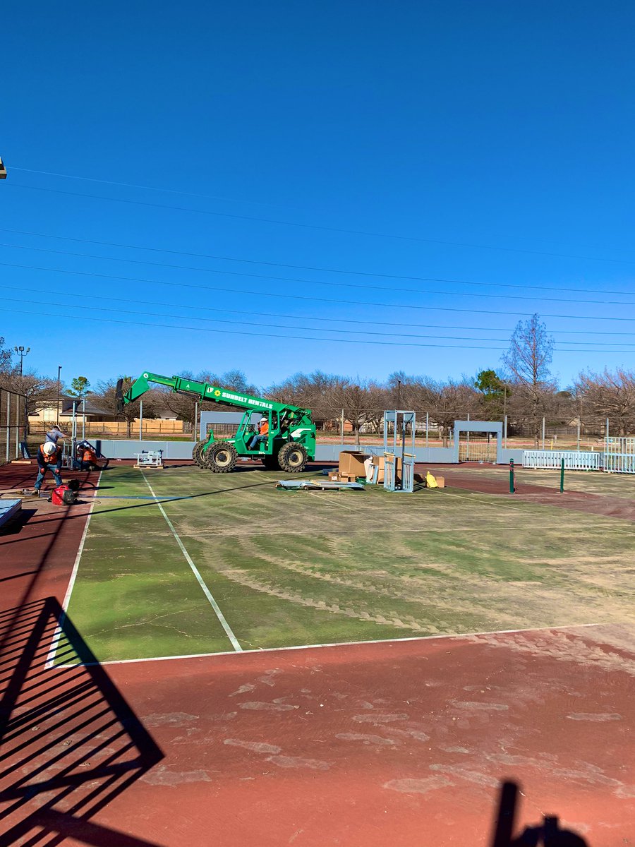 BryanS_Musco's tweet photo. New Mini-Pitch System being installed in Arlington, TX @ Bob Cooke Park! @ussoccerfndn @MuscoLighting https://t.co/6F0nRX1tSA