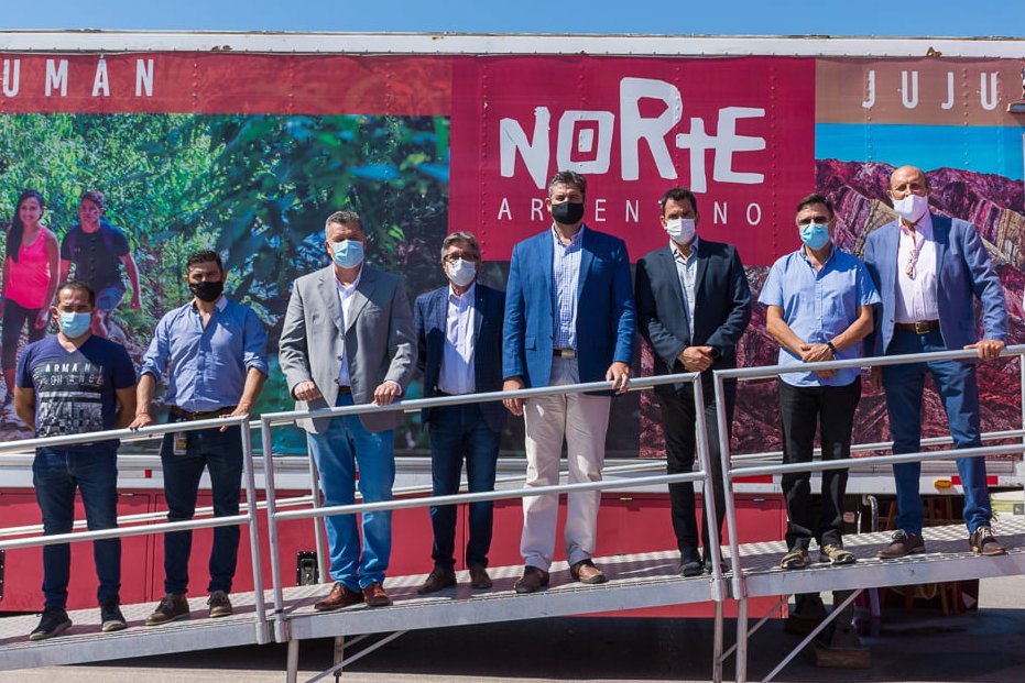 Turismo Santiago SDE tweet media