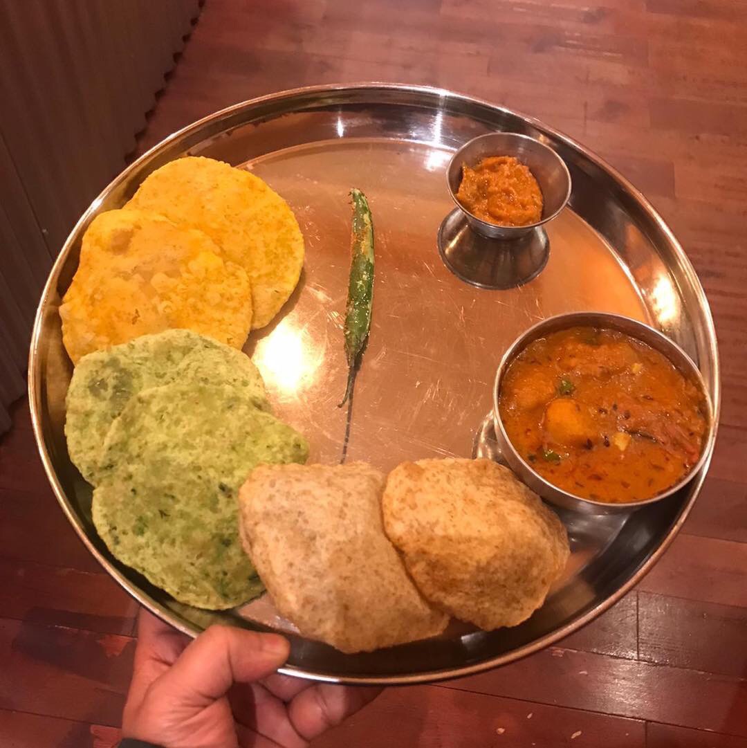 🇮🇳 Today marks the 72nd Indian Republic Day. We had a special lunch earlier for staff who are celebrating to represent the tri-colours with raw turmeric, coriander &amp; peas and plain poori with spiced asofedita potatoes 👍🏻