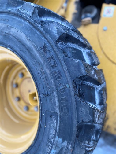 CFI_tire's tweet photo. Happy Tuesday! Today we wanted to share a situation where a customer purchased four new wheels and tires and had us foam fill them. Want to know more? Just call and ask one of our experts π #cfititre #tireexperts #foamfill #quickservice https://t.co/qZiDGNJ12i