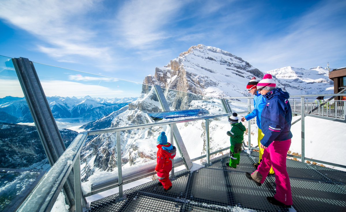 OTPHolidays's tweet photo. Introducing one of Switzerland’s more unique resorts - Leukerbad! Thermal springs have made it one of the biggest spa and wellness resorts in the country with numerous relaxing thermal baths. For more info on this wonderful mountain spa resort, visit https://t.co/IgmdYvCPQy 🏔🇨🇭 https://t.co/hVv83YqeMC