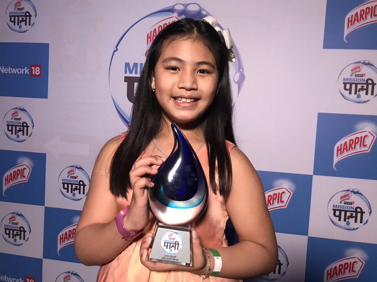 Today received the honour of “Water Heroes” from <a href="/CNNnews18/">News18</a>. Thanks everyone for your love and support! 🙏🏻