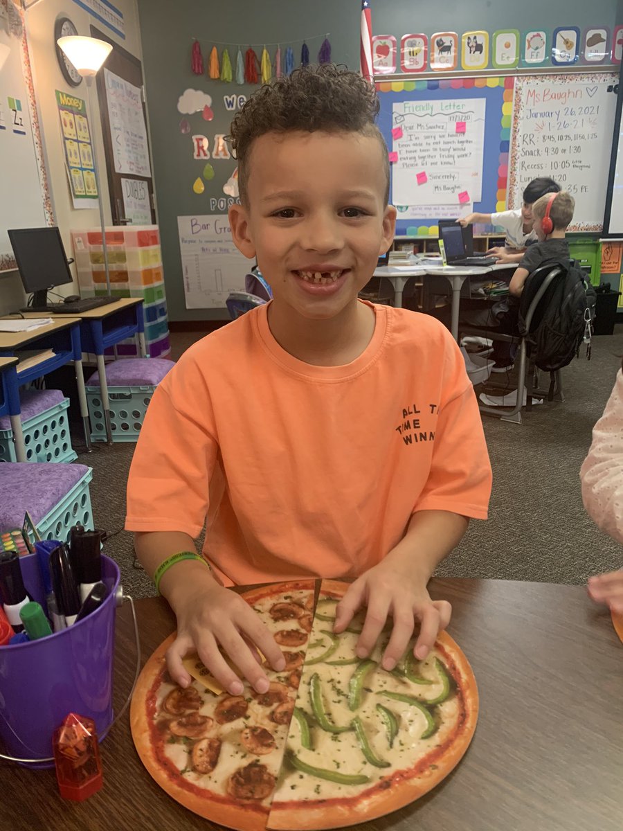 Ms_Baughn's tweet photo. Fraction Pizza in guided math this morning featuring a few of my awesome mathematicians! 🧠✨ #LeopardSpotting https://t.co/MBj96VAk1g