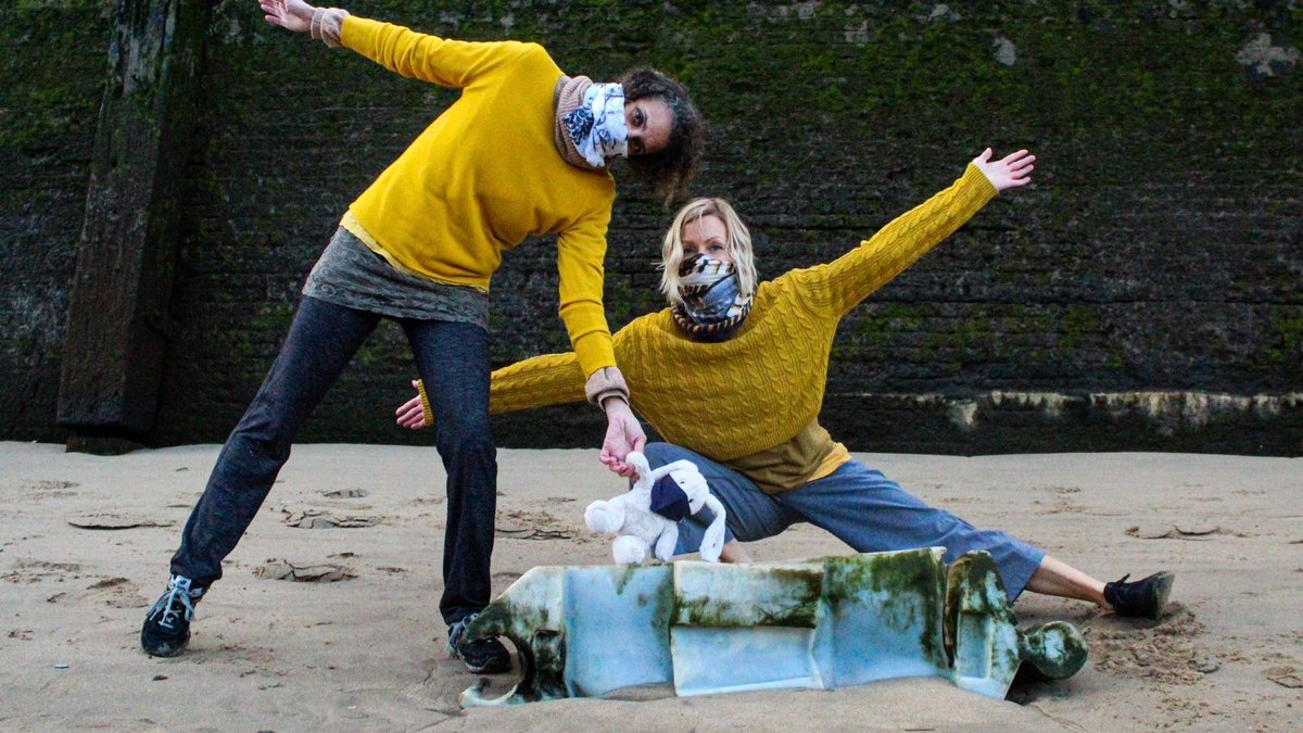 Have you checked our Tay's Instagram account (@taydancingstrong)?🐰 Tay (they/them) invites all young audiences to learn and explore more about artistic research! let's support Tay on their creative journey 👉 follow and share their profile and keep an eye on their next posts!