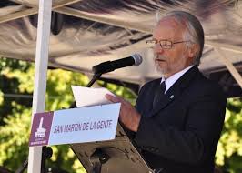 El Frente Grande Neuquino despide con pesar al compañero Juan Carlos Fernández, quien fue intendente de San Martín de los Andes del 2011 al 2015 y presidió el CD del 2003 al 2007.Acompaña a familiares y a la militancia que caminó junto al gran referente del peronismo la zona Sur https://t.co/Eb835Ow98r