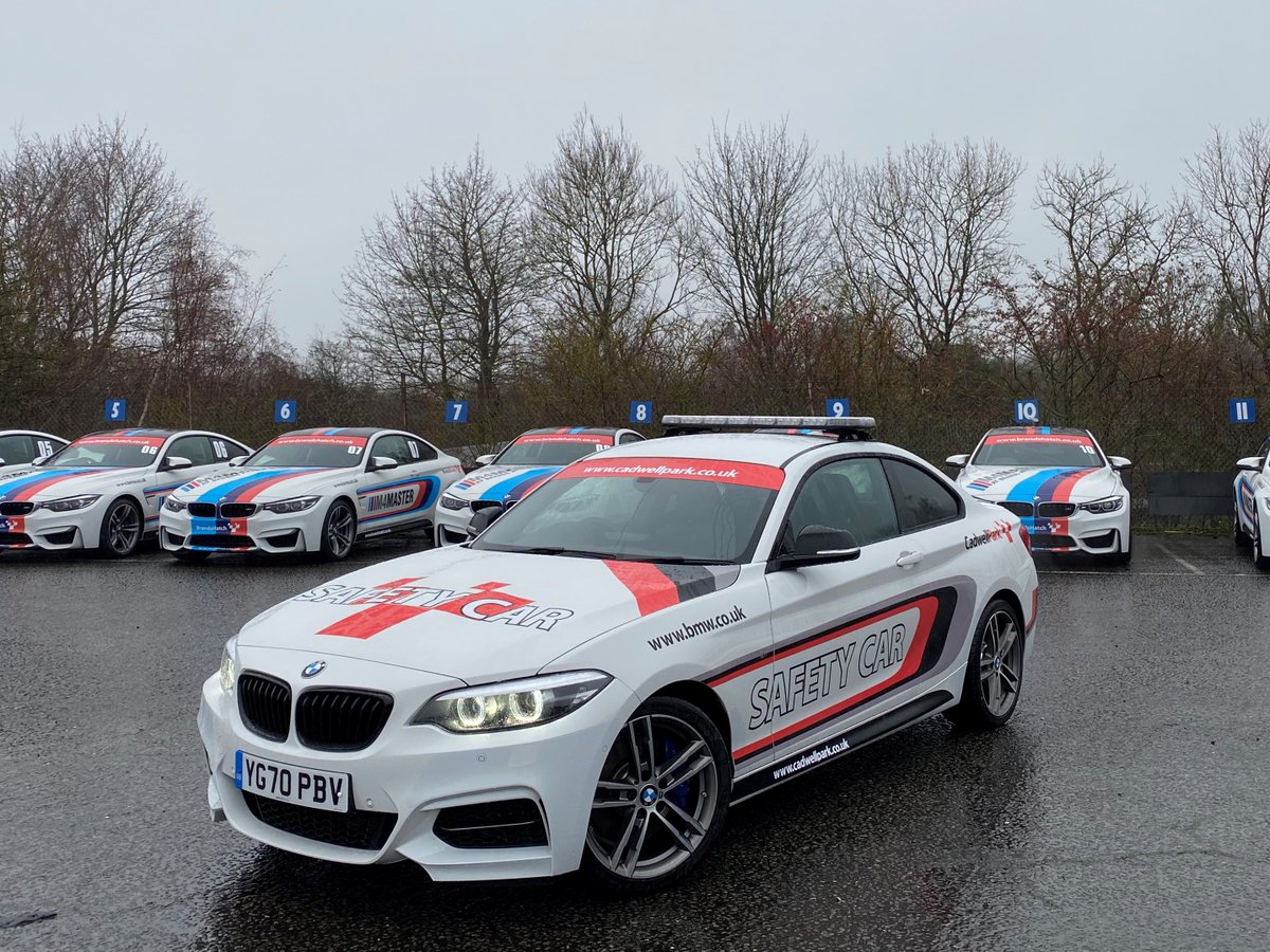 LincsPolice's tweet image. These two bespoke cars were stolen from Cadwell Park in Louth last night

We're appealing for information about the theft of these BMW's which are thought to have a combined worth of over £100,000

Please share and help us catch those responsible

ow.ly/GKmn50Dirz5