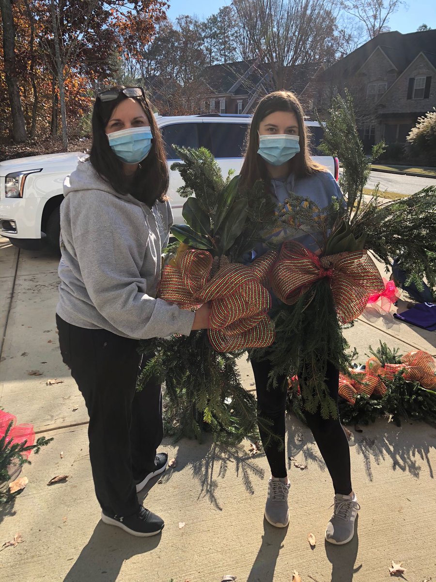 NCL_Milton's tweet photo. Making Swags for Rally https://t.co/EW0lS9keWQ