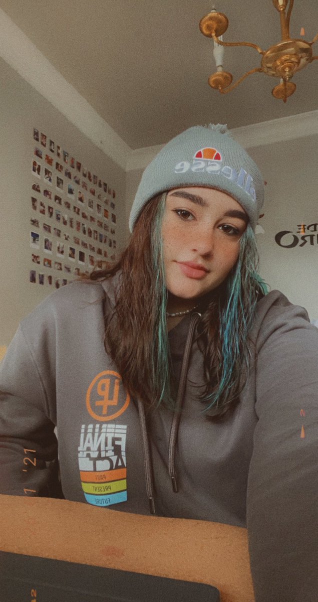 IMissingLou's tweet image. The merch has just arrived!!! I fcking love it! 💛 @LiamPayne 
#lpshowfinalact