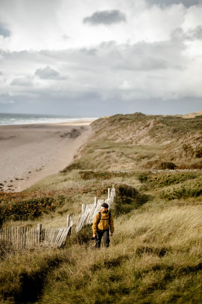 CotentinUnique's tweet photo. #Blogtrip en #Cotentin !
En automne 2020, Amélie et Benjamin du blog @hellolaroux  ont fait le tour de la @MancheTourisme en randonnée en 14 jours. 
2 très beaux articles en lien ici : https://t.co/sWHlPHLgsr https://t.co/oFDlQtSDrM