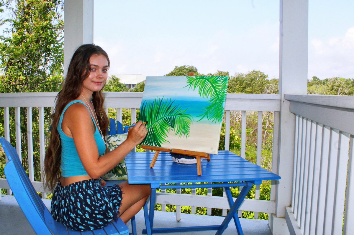 artdeRose's tweet photo. hi Twitter, my name’s Sierra Rose &amp; i’m a Florida based artist! If you’re looking for a small sustainable brand to shop from look no further ♻️ I clean up local beaches &amp; bays to ensure safety of marine &amp; wildlife!! It costs $0.00 to RT &amp; support my art💖 I appreciate the love!! https://t.co/9n6GbQ3rUW