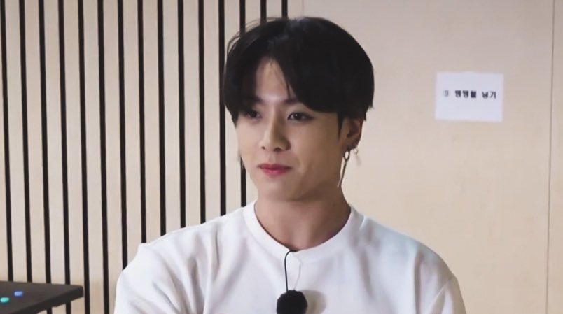 archiveforJK's tweet photo. he looks so good.... #JK https://t.co/NVE1PHBfjh