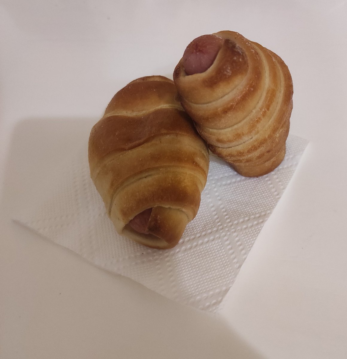 пв девять tweet media