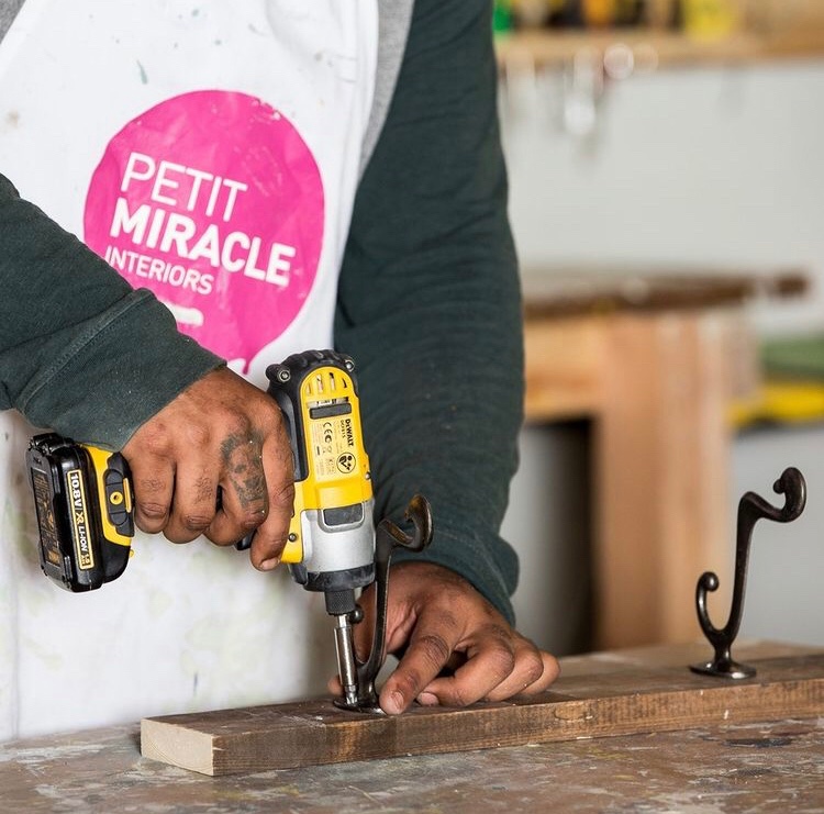Petit Miracles tweet media