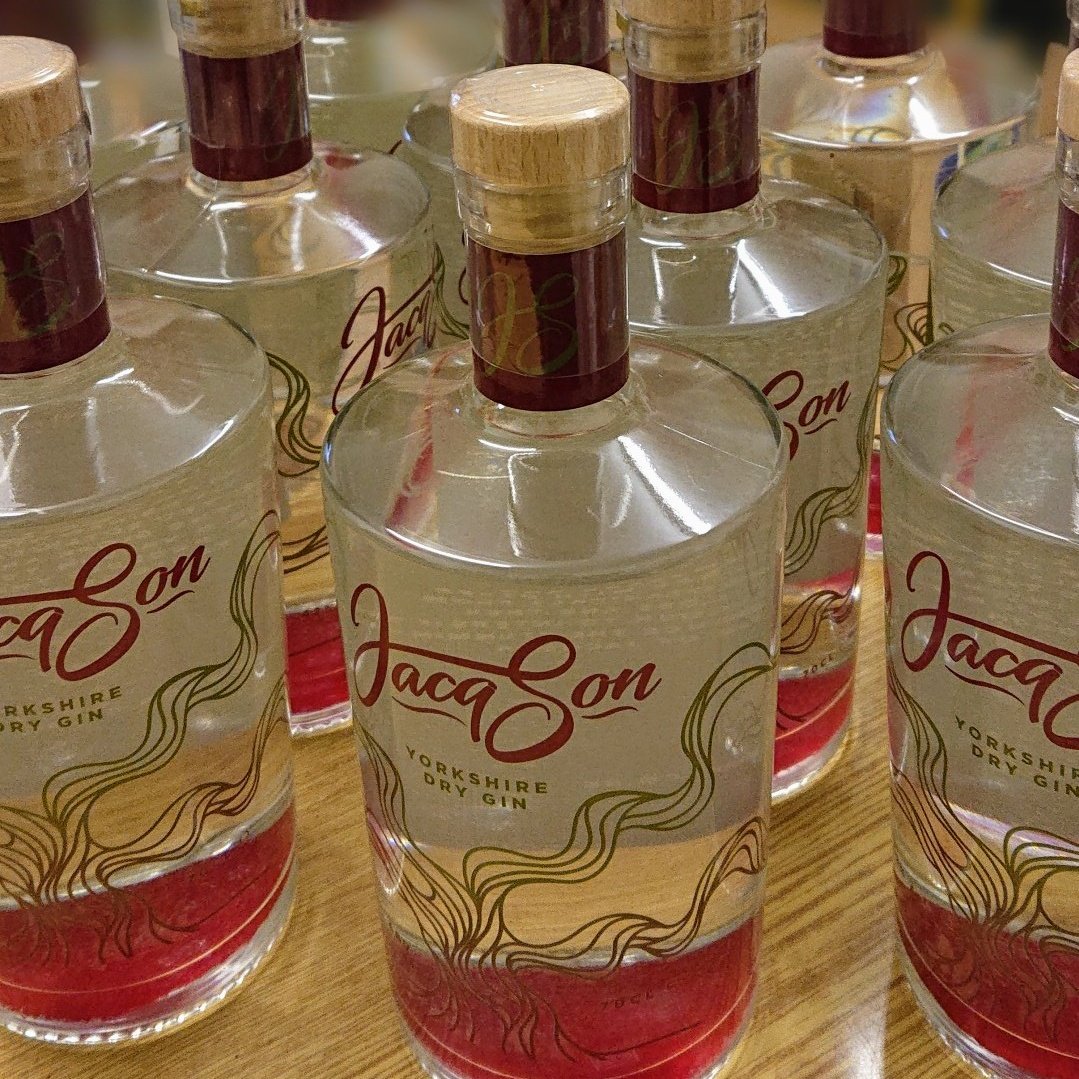 Internet still out at home (after 5 days!) so I've spent a lovely tranquil morning in my distillery listening to radio 3 while labelling and bottling another batch of my Jacqson Original. #yorkshiregin #wfh #radio3