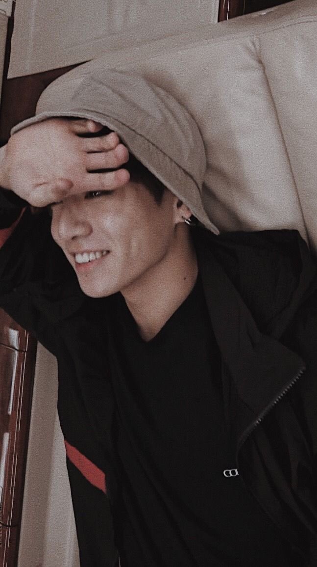 jungkook wallpaper- a thread
