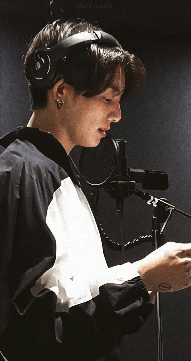 jungkook wallpaper- a thread